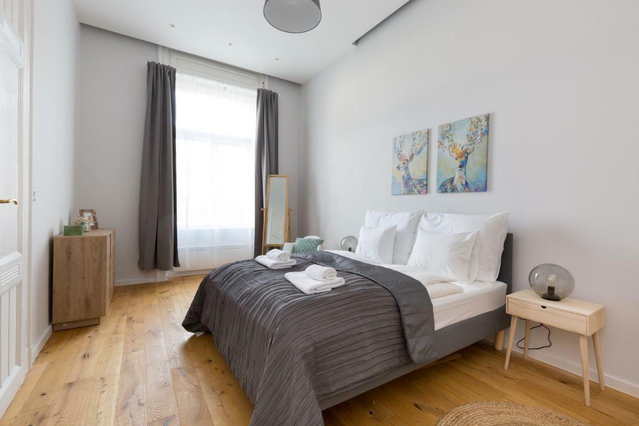 Designer Dream Home In The Center W 2Br/2Bath Budapest Exterior foto